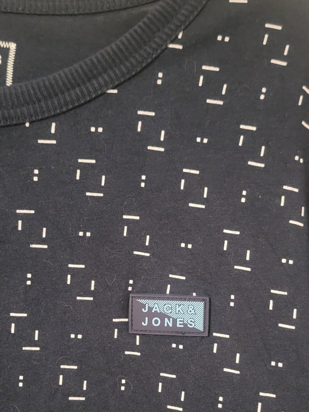 Jack & Jones JCOBOWDEN Navy Geometric Tee - Size Medium - Picture 4 of 7